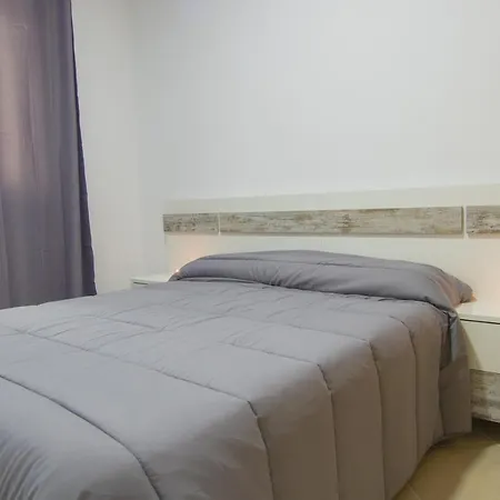 Completos Iii Carlos Iii Apartment *